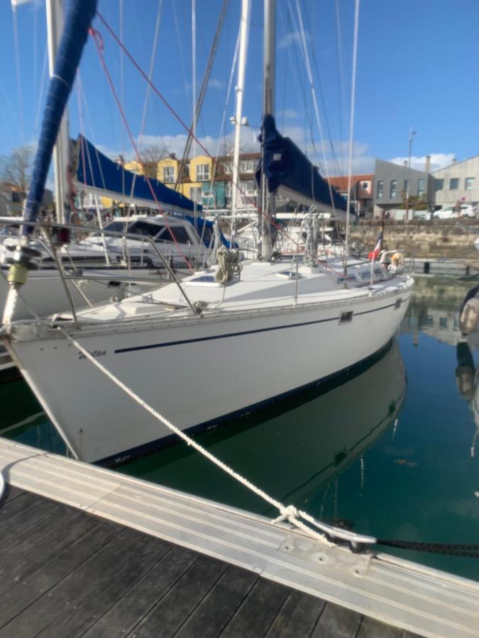 Hotel Nuit Sur Un Bateau à La Rochelle  Extérieur photo