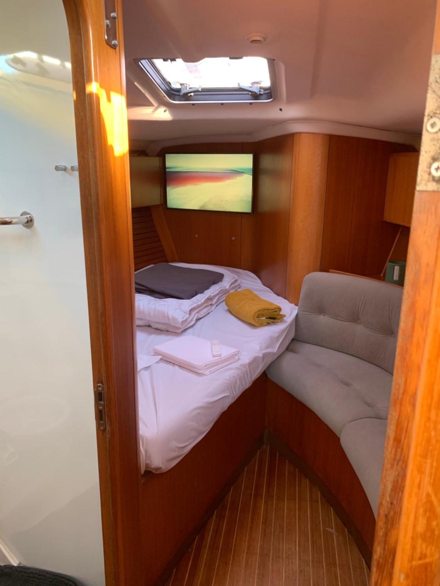 Hotel Nuit Sur Un Bateau à La Rochelle  Extérieur photo
